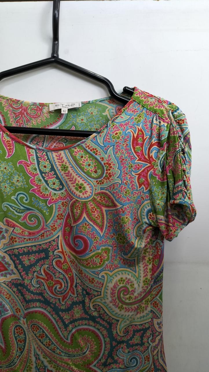 ETRO Paisley Top Size 42 Length 19 inches