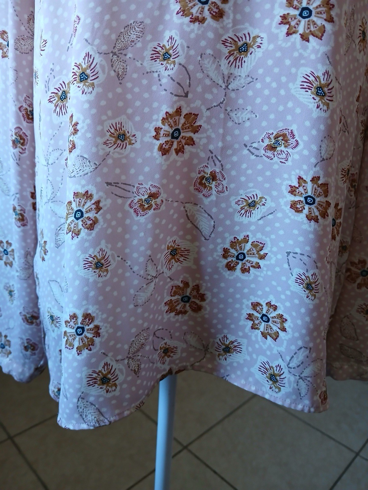 DR2 Daniel Rainn Women’s Blouse Medium Sheer Pink Floral Lace Bohemian