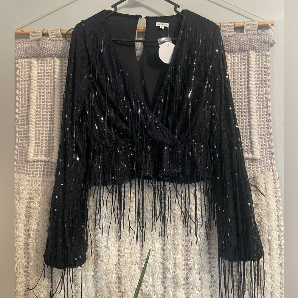 En Crème Ricky Sequin Fringed Sleeve Top