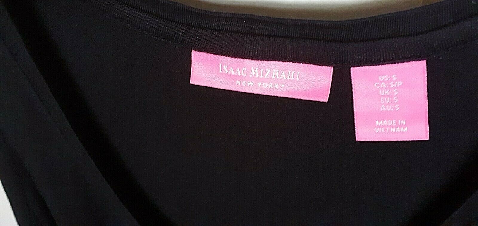 Isaac Mizrahi 95% rayon, 5% spandex solid black tank Size Small