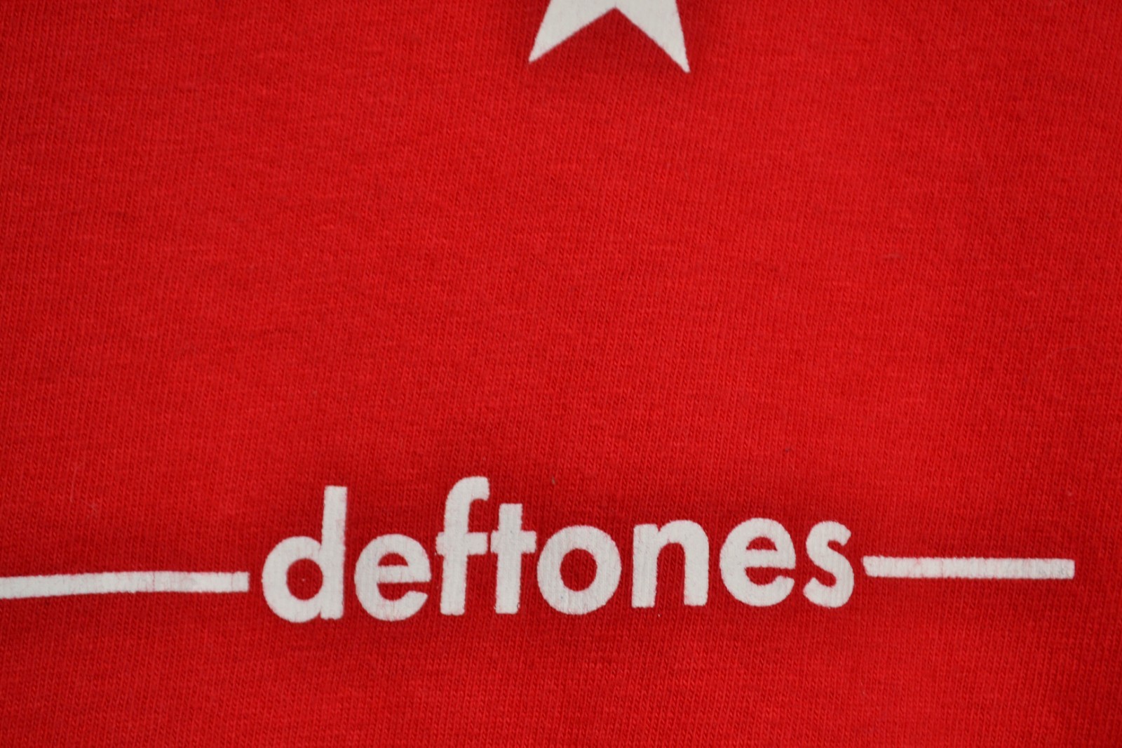 Deftones White Pony Red T-shirt 2010s Women’s S