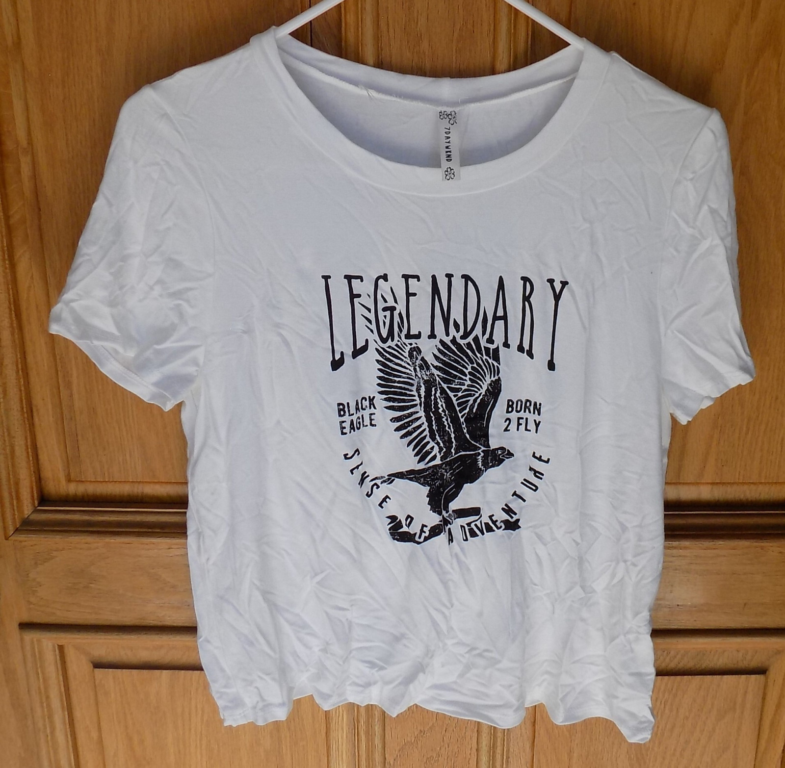 7 DayWknd Ladies Size S White Legendary S/S T Shirt