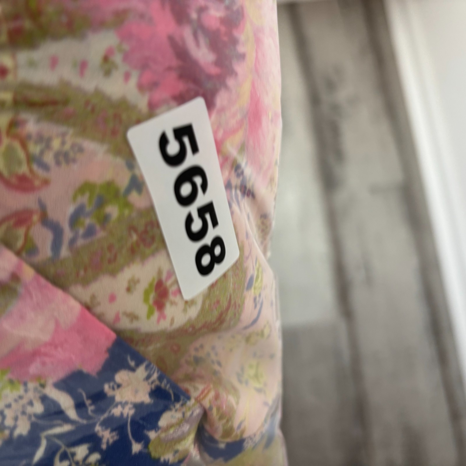 Rose & Olive Top Women’s Medium Pink Yellow Blue Floral Paisley Blouse Romantic