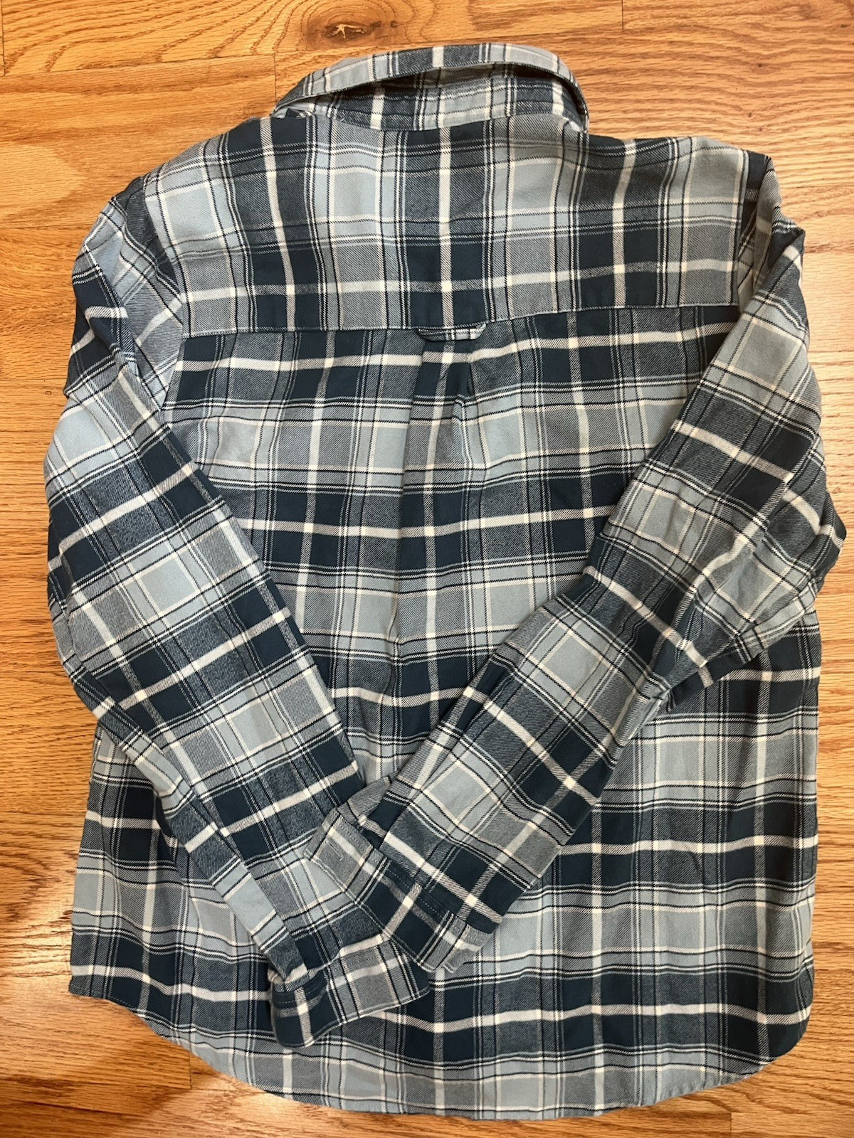 Orvis Womens Medium Button Up Flannel Plaid Shirt Green 100% Cotton