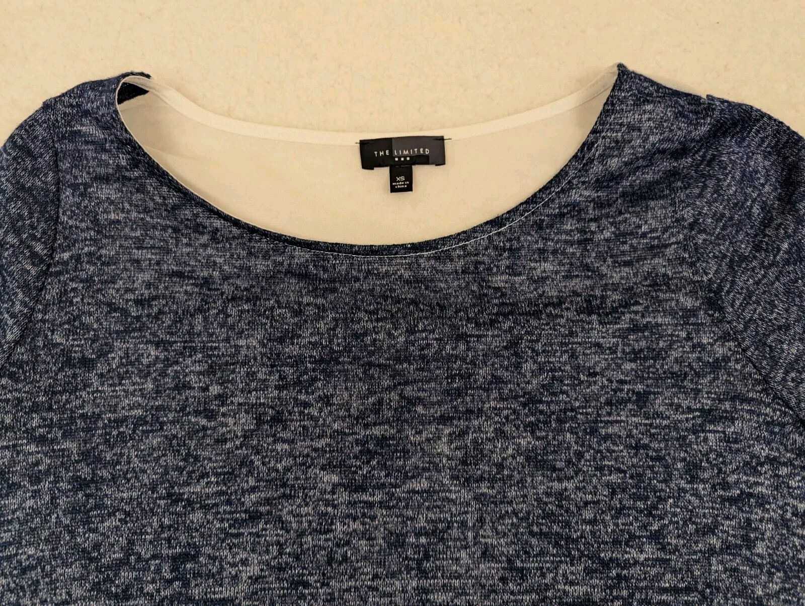 The Limited Women’s Blouse Top 3/4 Sleeve XS Rayon Poly Spandex Blend Navy Pixel