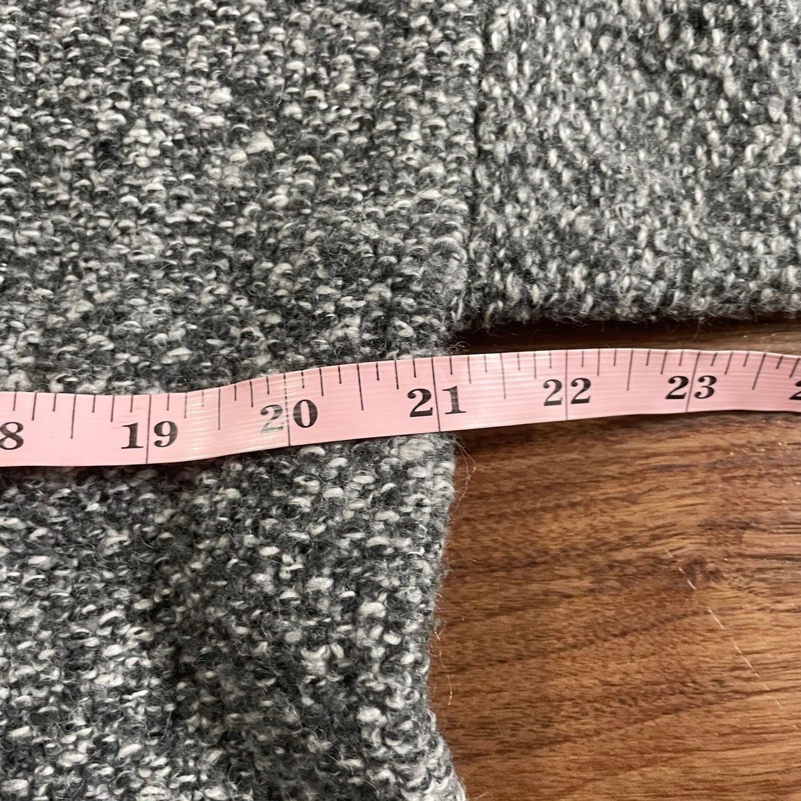 Jessica Simpson Sweater Gray Pullover Knit Pullover Short Sleeve Shirt Women’s M