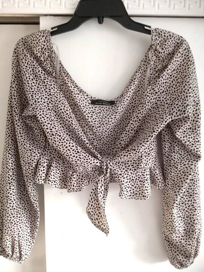 Blue Blush Tie Front Cheetah Print Crop Top Size M Tan and Black