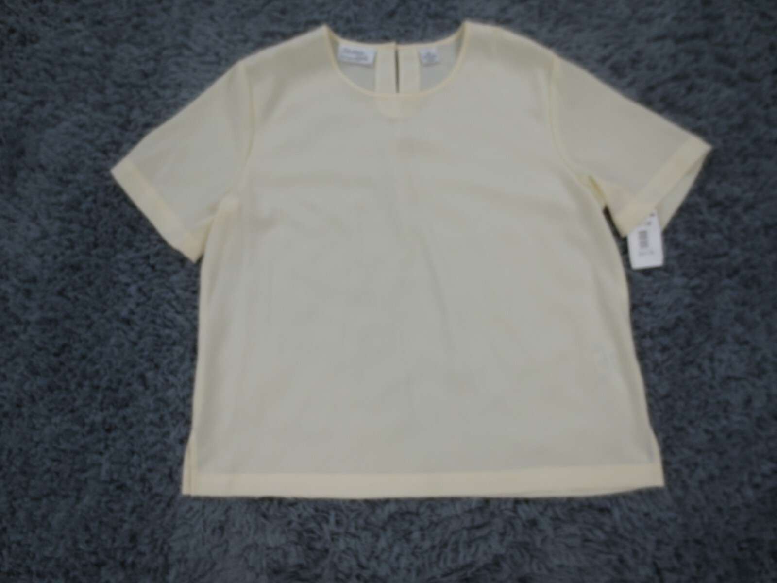 Draper’s Studio Top Womens 12P Yellow Sheer Polyester Keyhole Neck Button Tee