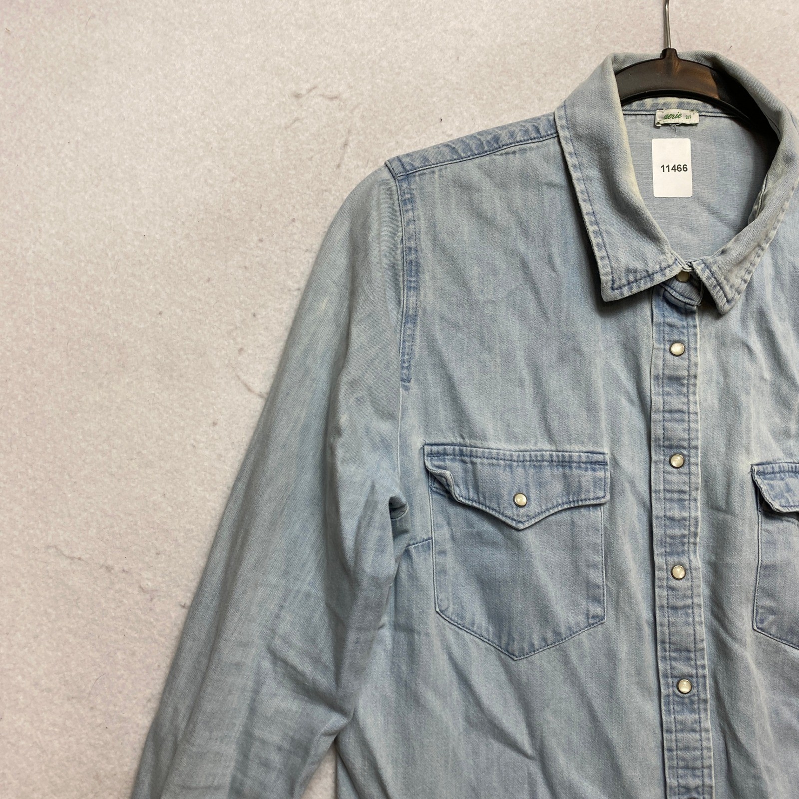 Aerie Denim Shirt Womens Small Blue Pearl Snap Cotton Button Up