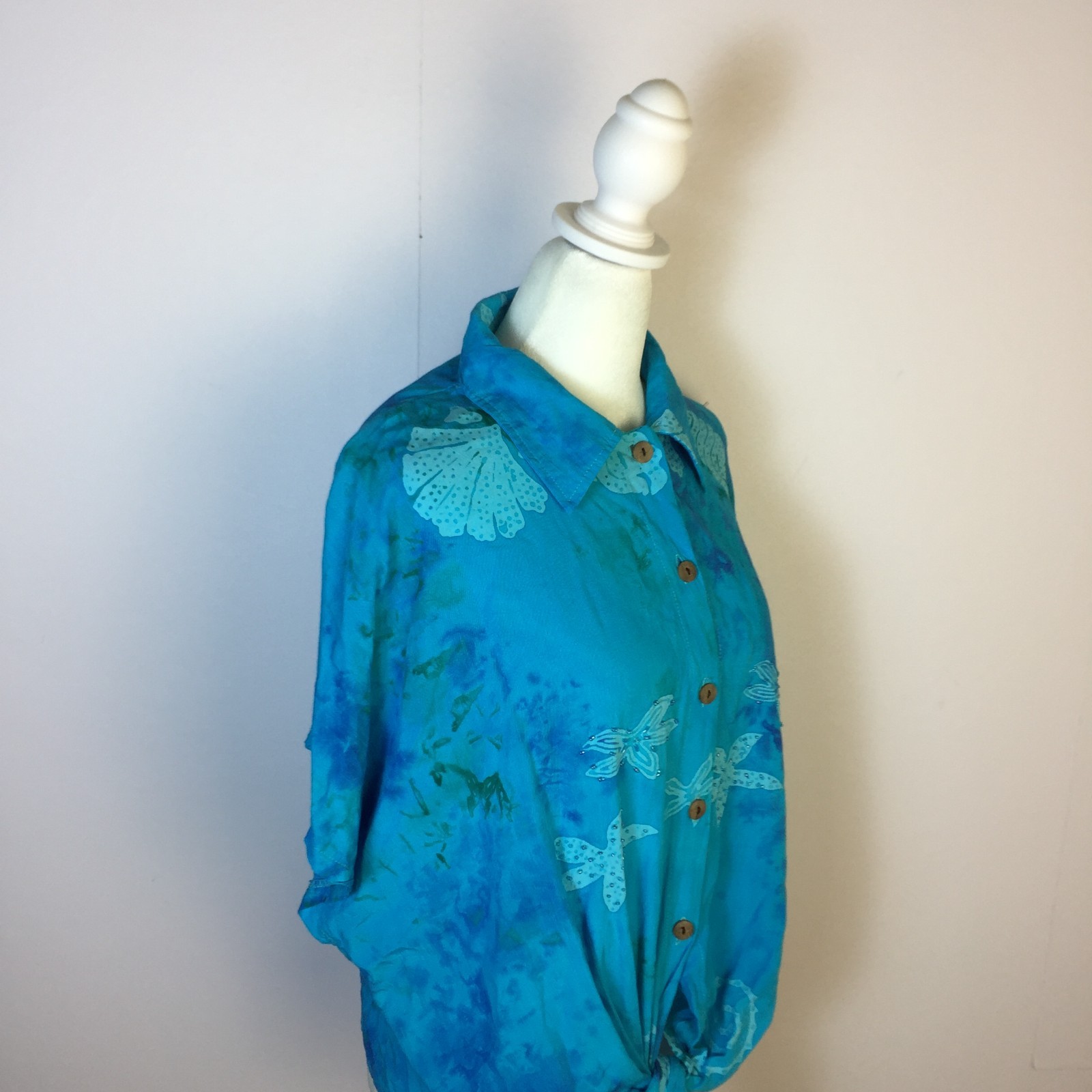 Bodacious Resortwear Hawaiian Shirt 1X Womans Plus Blue Beach Vacation Tie Front