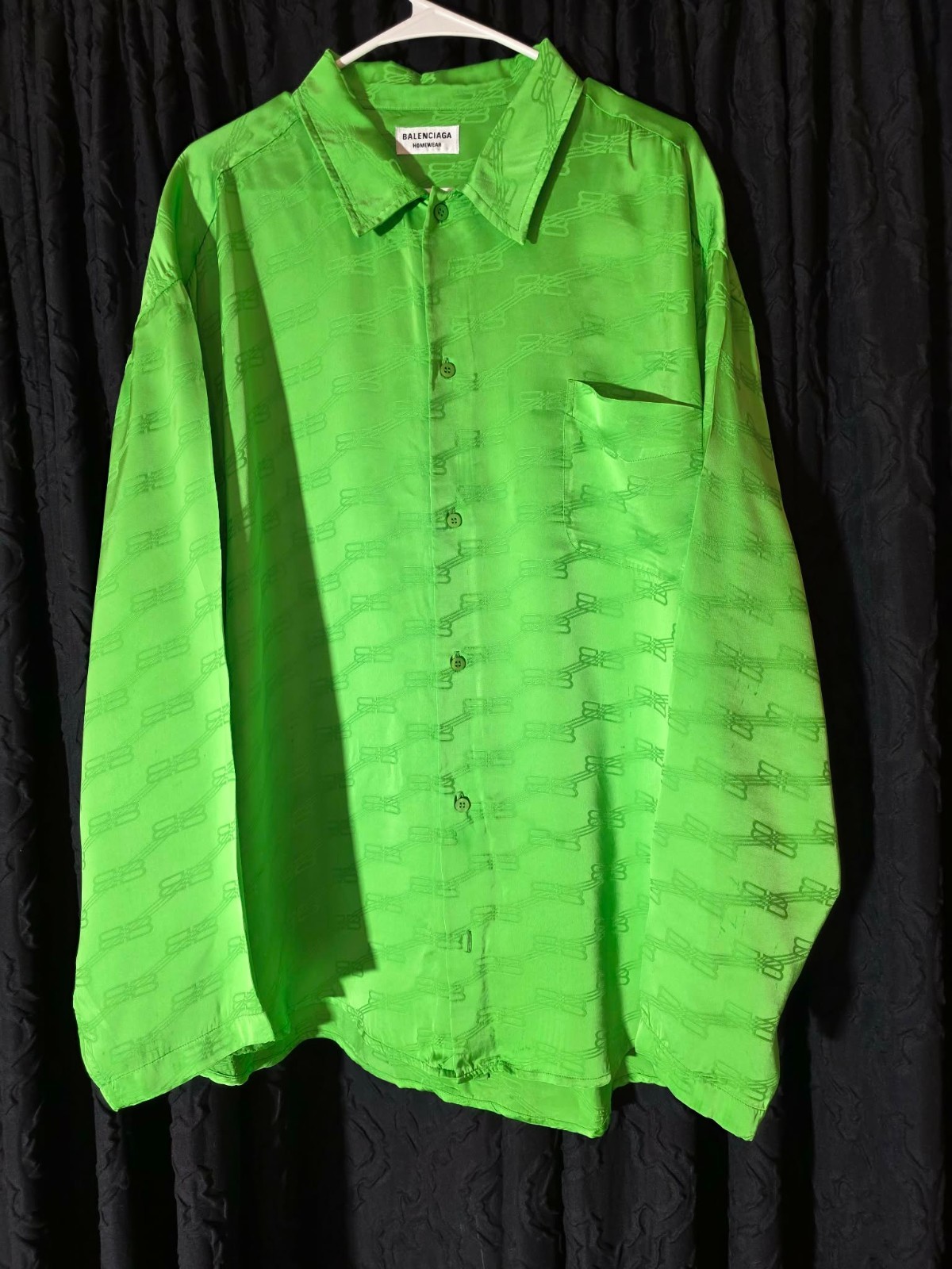 Balenciage Logo-Jacquard Crinkled Satin Shirt In Vivid Green Hue