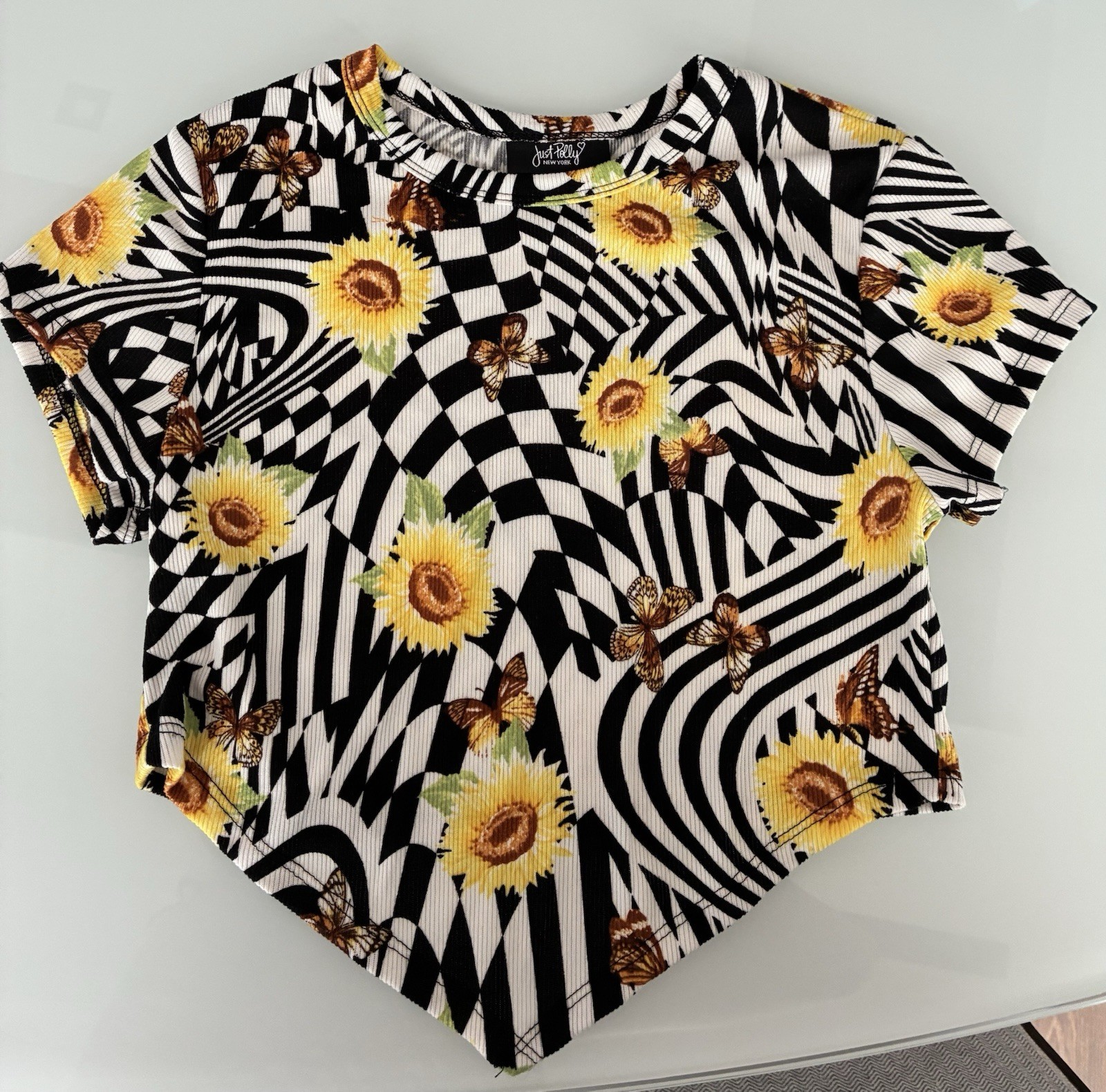 Just Polly New York Women’s L Crop Top Tee Short Sleeve Round Neck Floral Knit