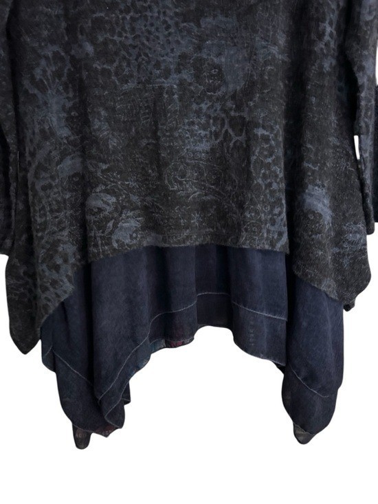 NWT Scandal Italy Mixed Media Animal Print Tunic Top Sz M Swing Hem Grey Blue