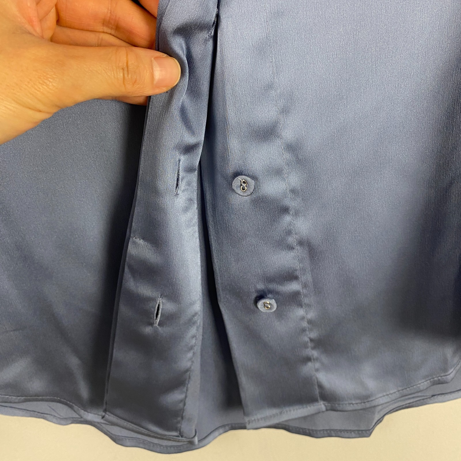 White House Black Market Satin Button Up Shirt Size XS Blue Long Sleeve