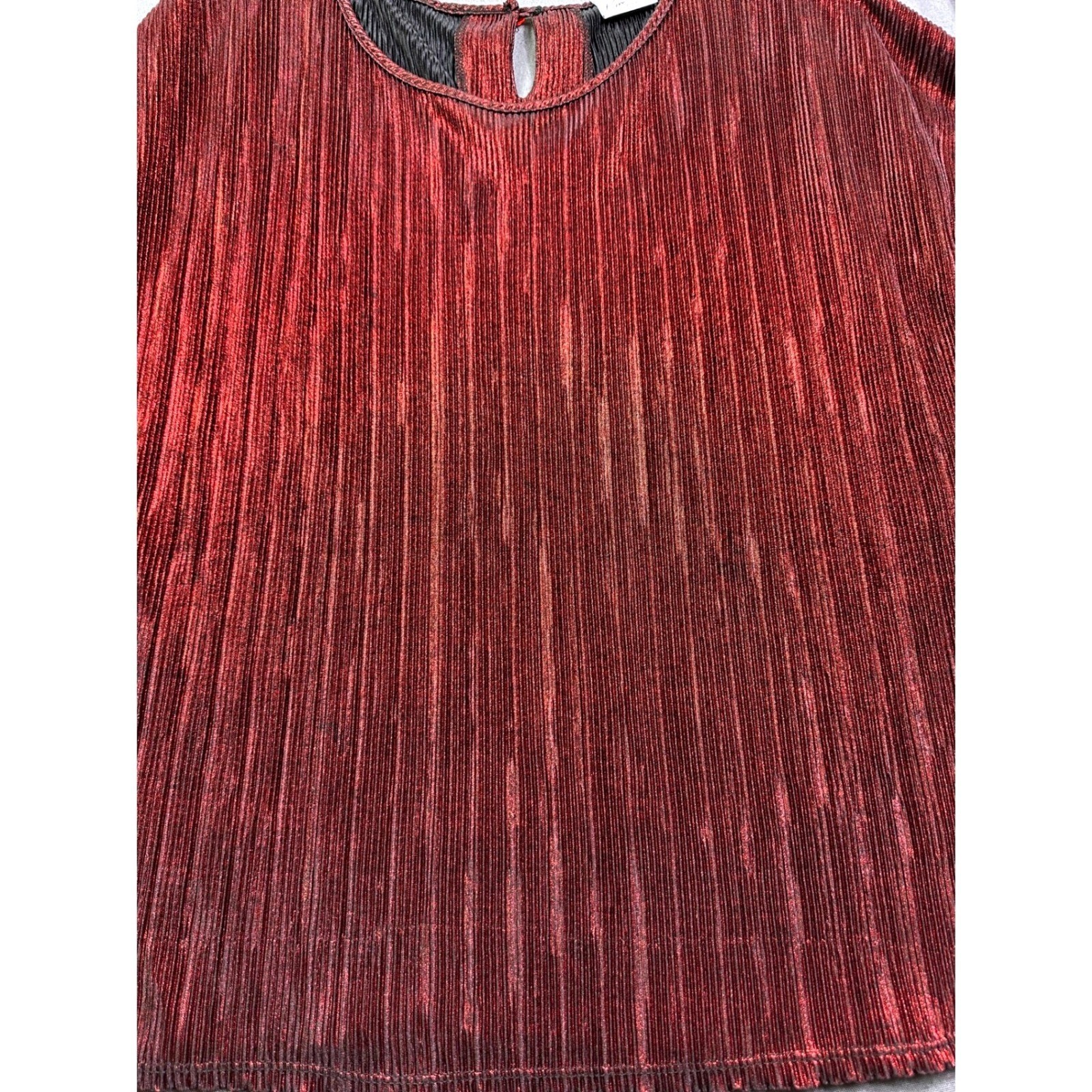Kim Rogers Woman Red Metallic Pleated Keyhole Back Blouse Top Plus Size 3X