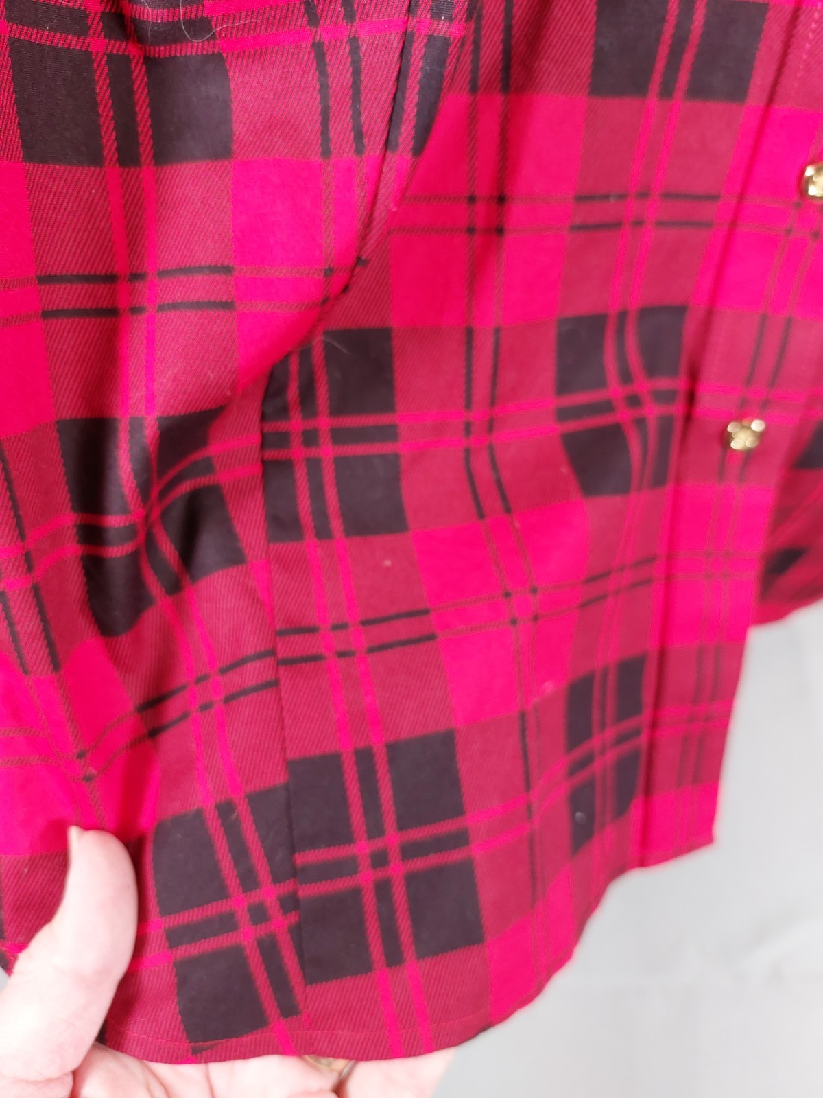 Talbots 22WP Red & Black Plaid Button Up Top Gold Buttons Collared Cotton Blend