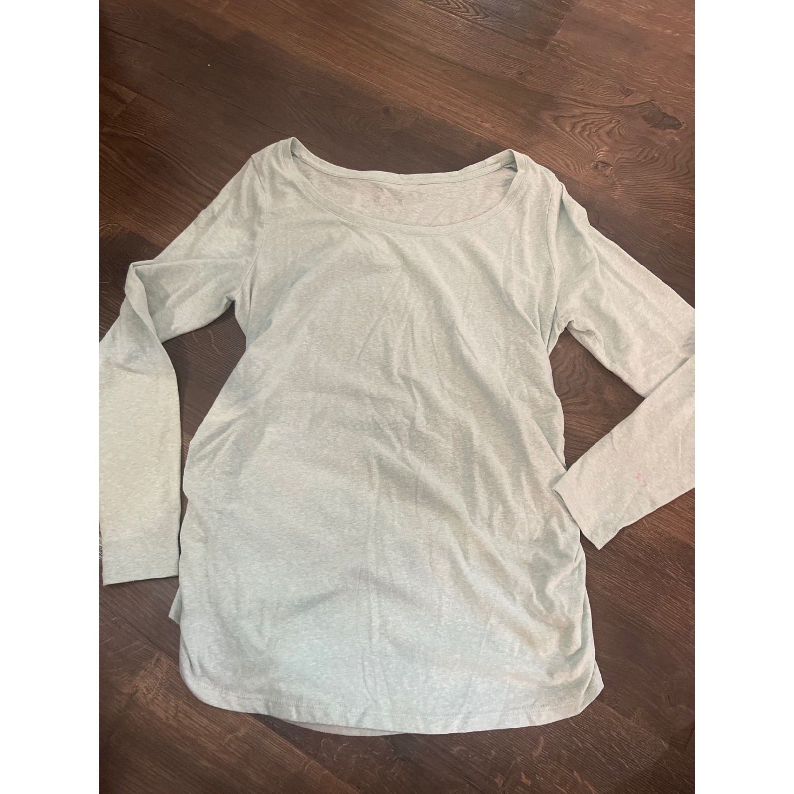 Isabel Maternity Ingrid & Isabel Sage Green Heathered Long Sleeve Scoop Neck Tee