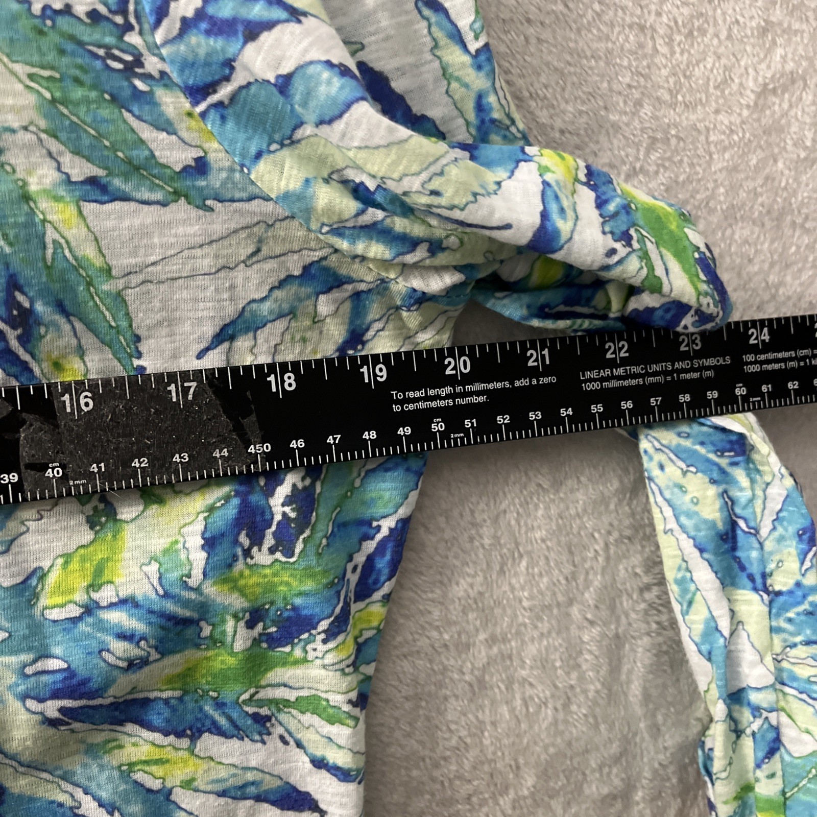 Tango Mango Womans Button Up Top Multicolor Floral Petites Small Polyester Blend
