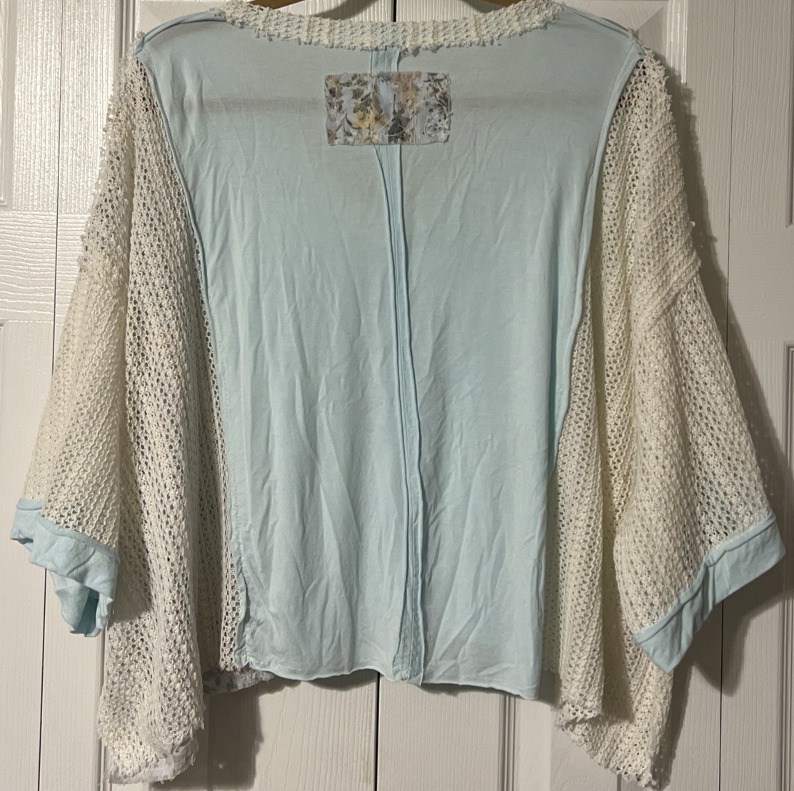 POL Patchwork Crochet Floral Embroidered Boho Oversized Light Blue Shirt Small