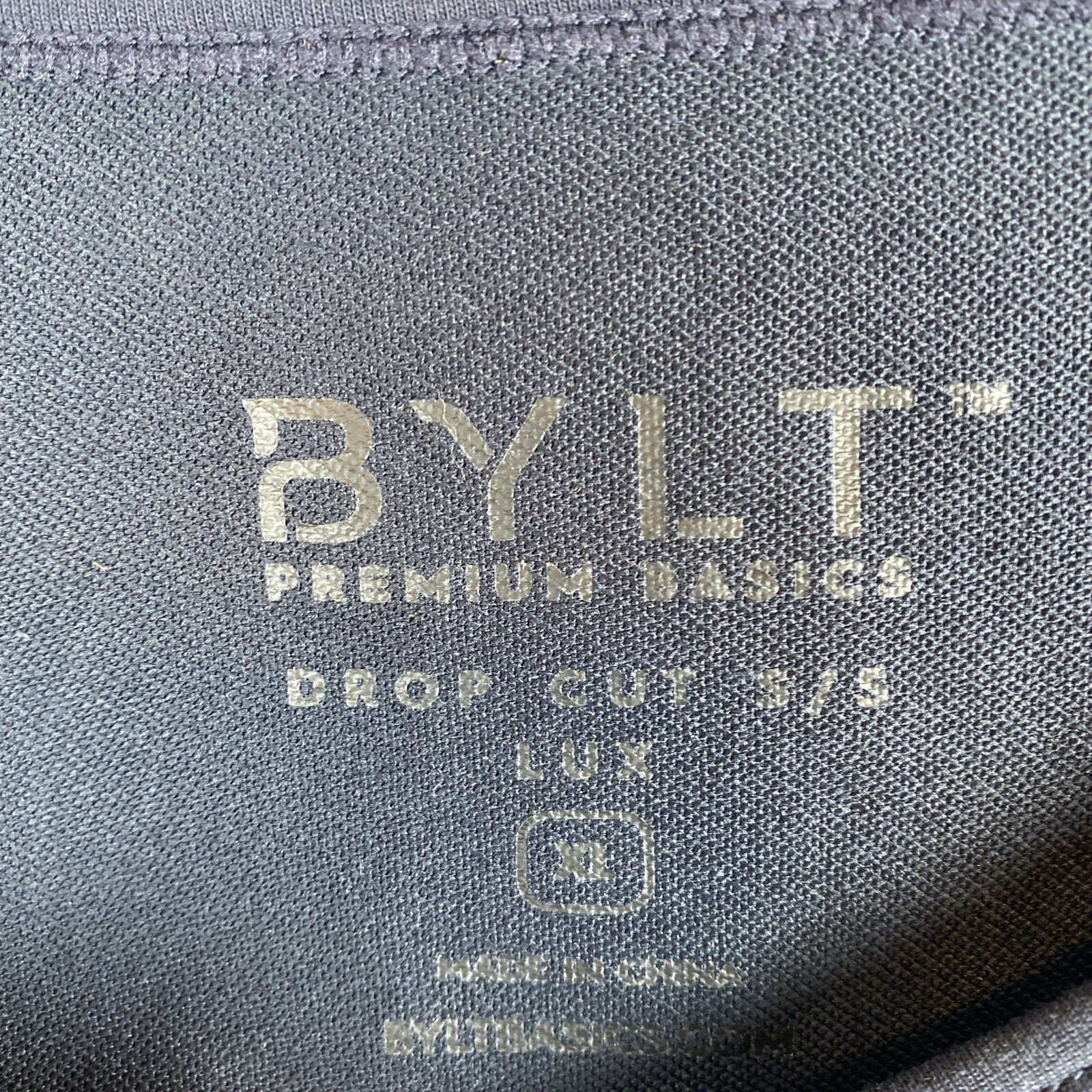 bylt premium basics t shirt Women’s XL Drop Cut S/S Polka Dots Short Sleeve
