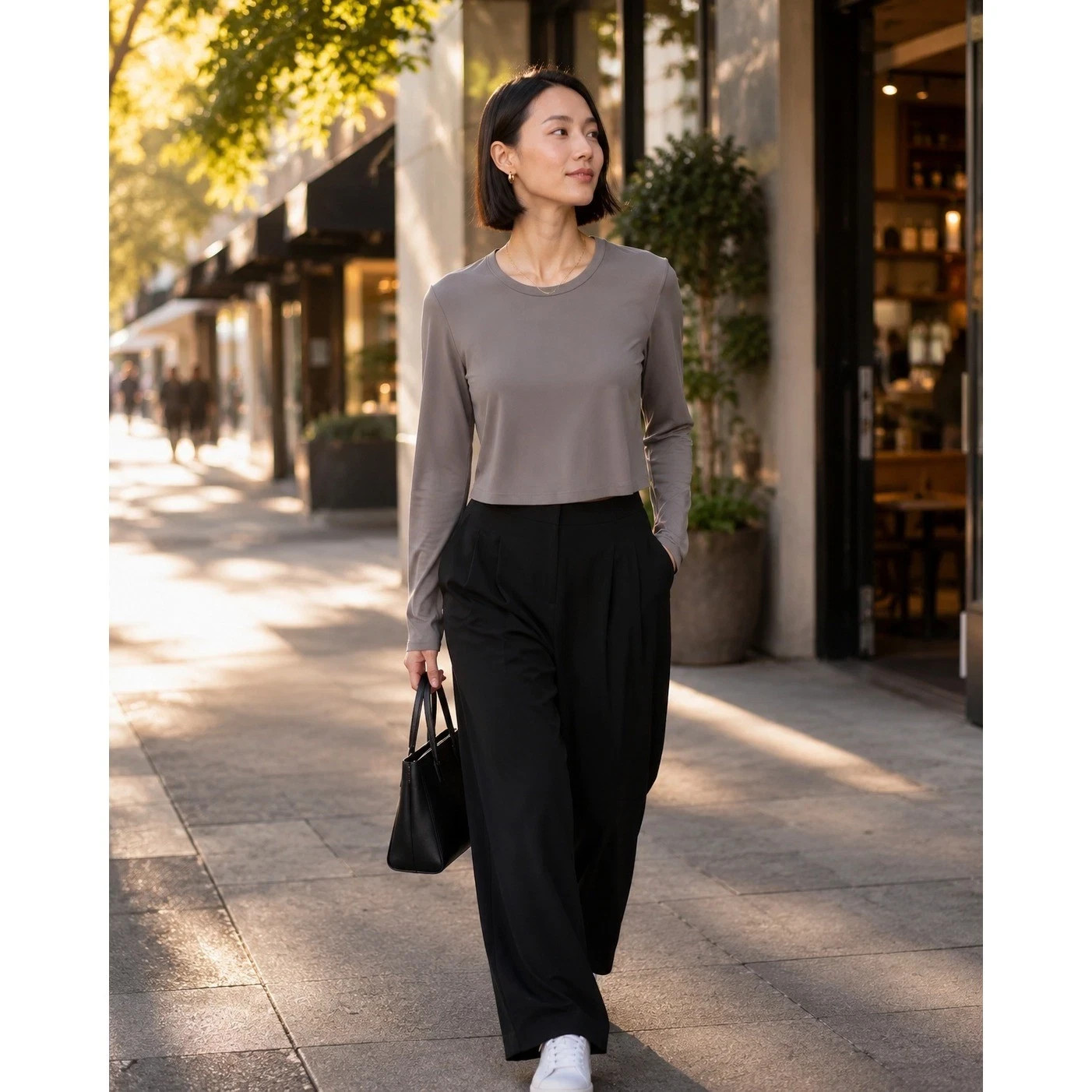 Uniqlo Crop Top XL AIRism Brown Long Sleeve Stretch UV Protection Thumb Holes
