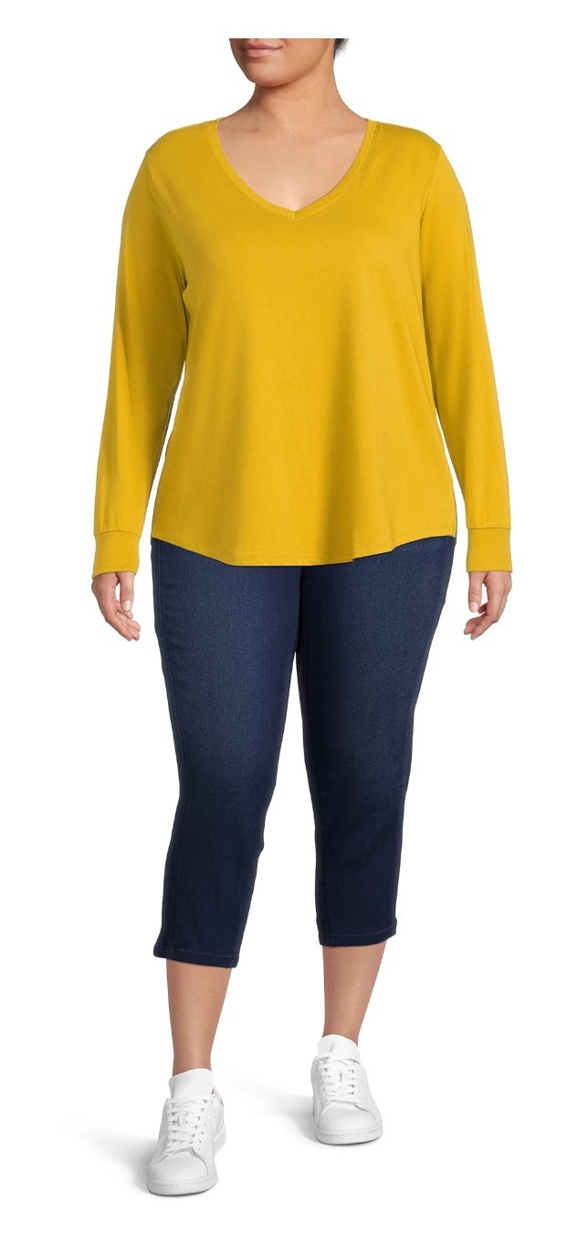 Terra & Sky Women’s Semi-Fitted Plus Size V-Neck Tee /Long Sleeves /Color/Size