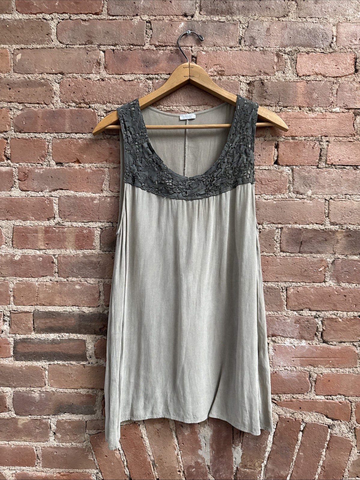 Transit Par Such Women’s Suede Lace Blouse, Sz 4, Sage 100% Silk, Italy Mists