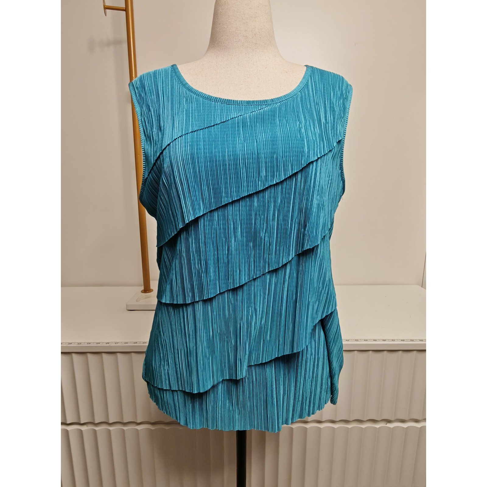 Christopher & Banks Teal Diagonal Pleated Layered Tank Top XL Blue Sleeveless