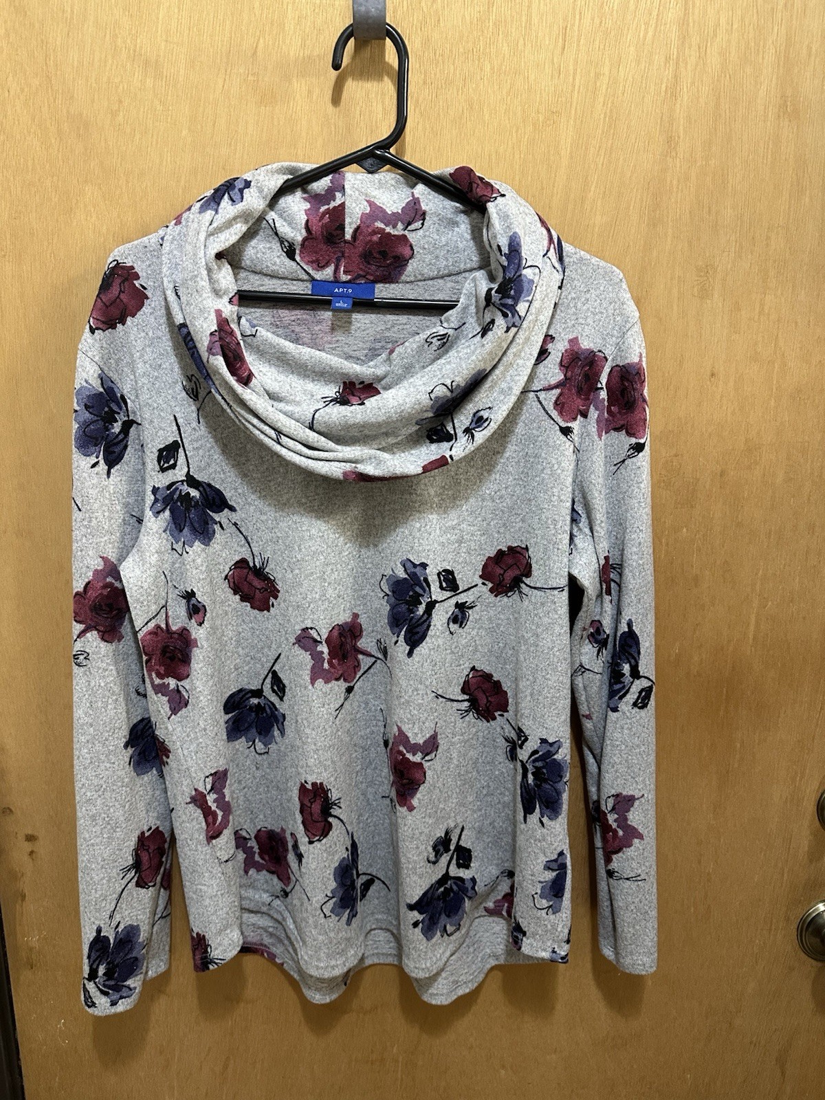 Apt 9 Womens Cowl Neck Sz L Gray Purple Floral Pullover