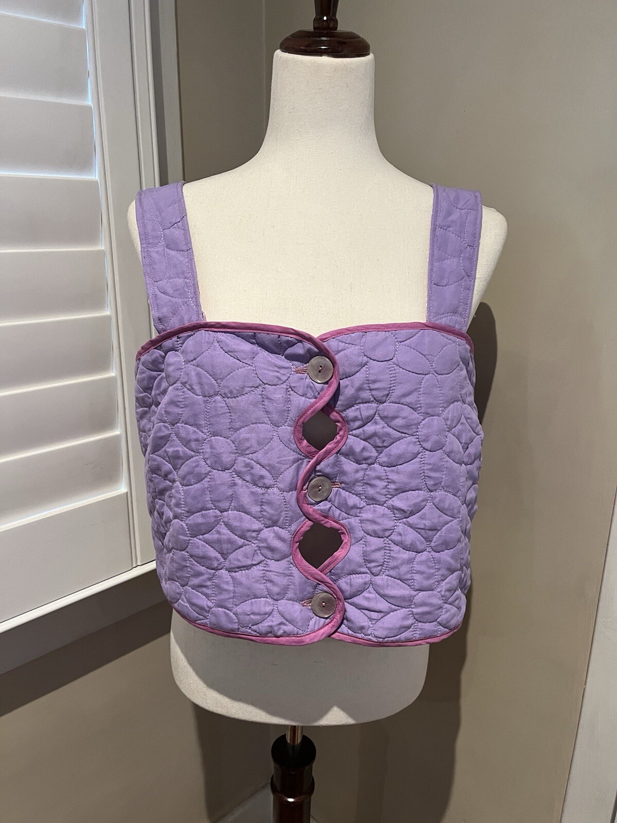 Laurs Kemp Lavender Quilted Floral Button Up Top