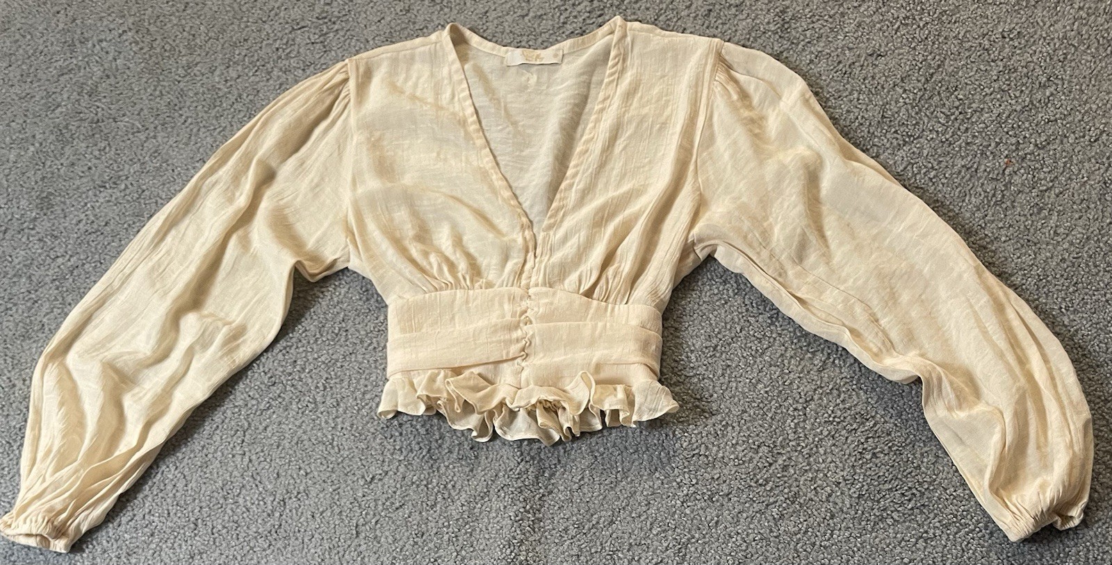 Y2K Smocked Cropped Blouse Juniors M Ivory Balloon Sleeve Ruffles Pleated READ