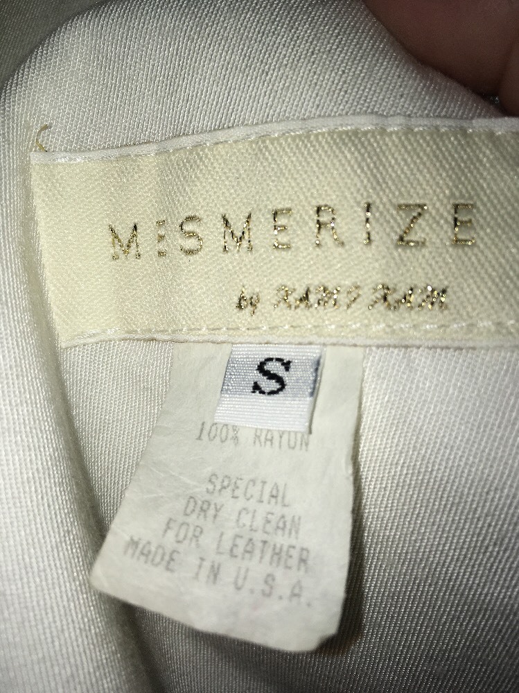 Mesmerize Women’s Jacket Size Small Lightweight Off White Leather Zebra Shoulder