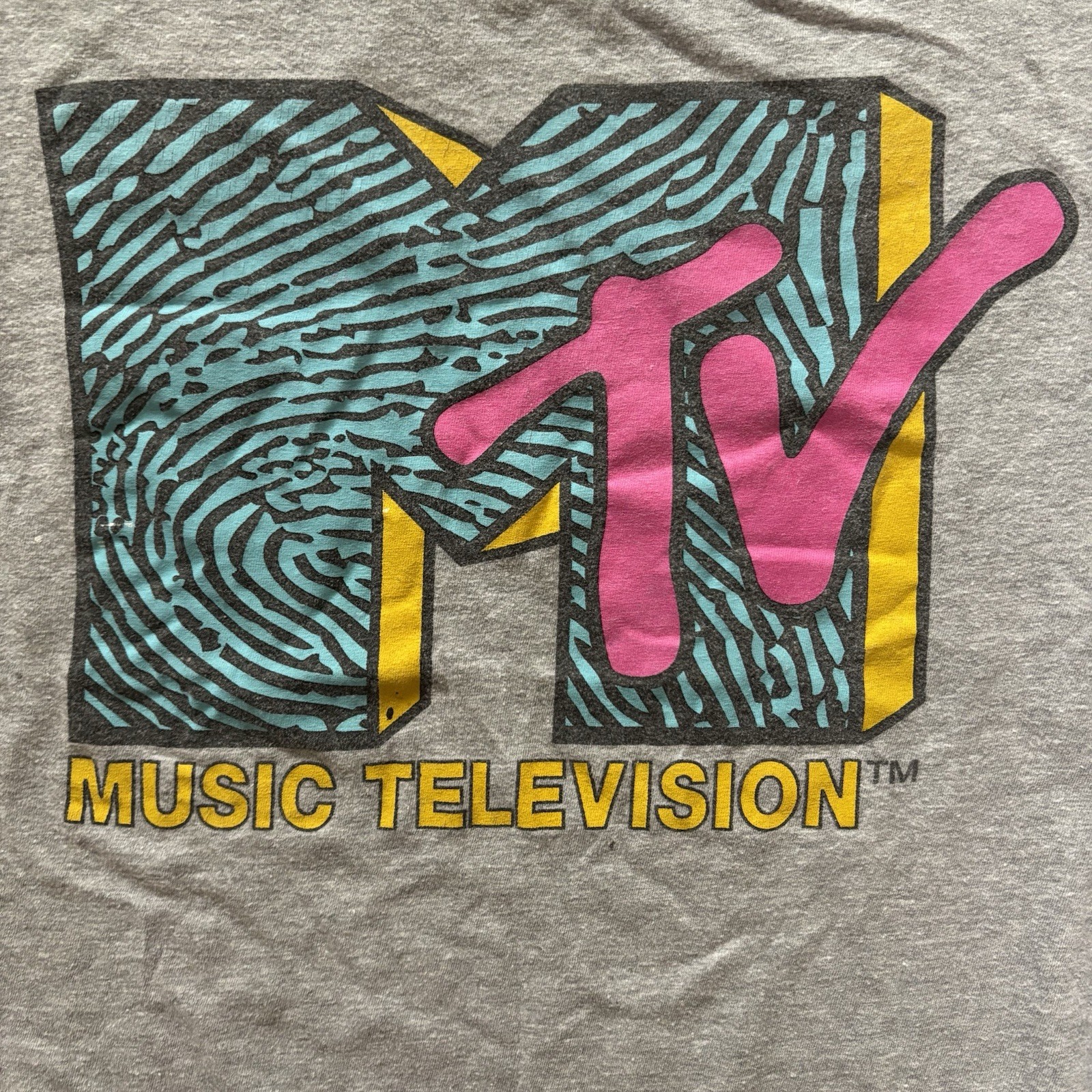 Retro 80s MTV Logo Bright Colors T-Shirt Heather Gray Neon Thumbprint Small