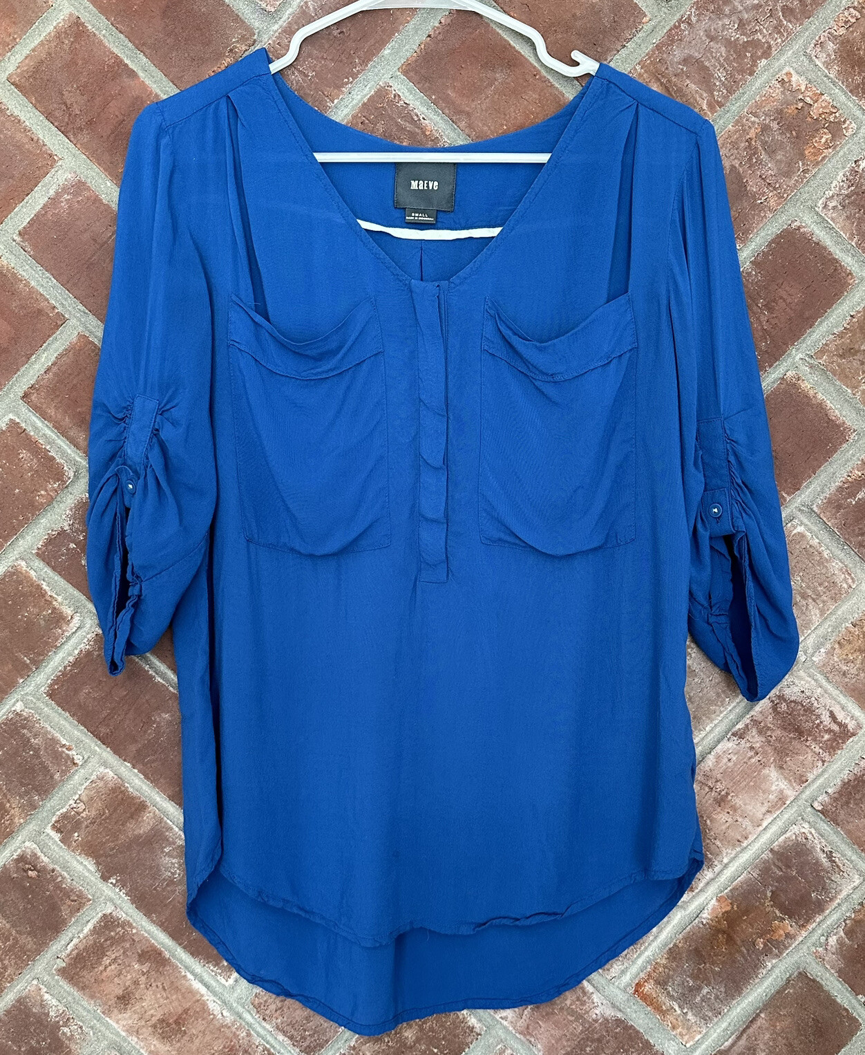 Maeve Blouse Womens Small Blue Roll Tab Sleeve V-Neck Rayon Anthropologie Top