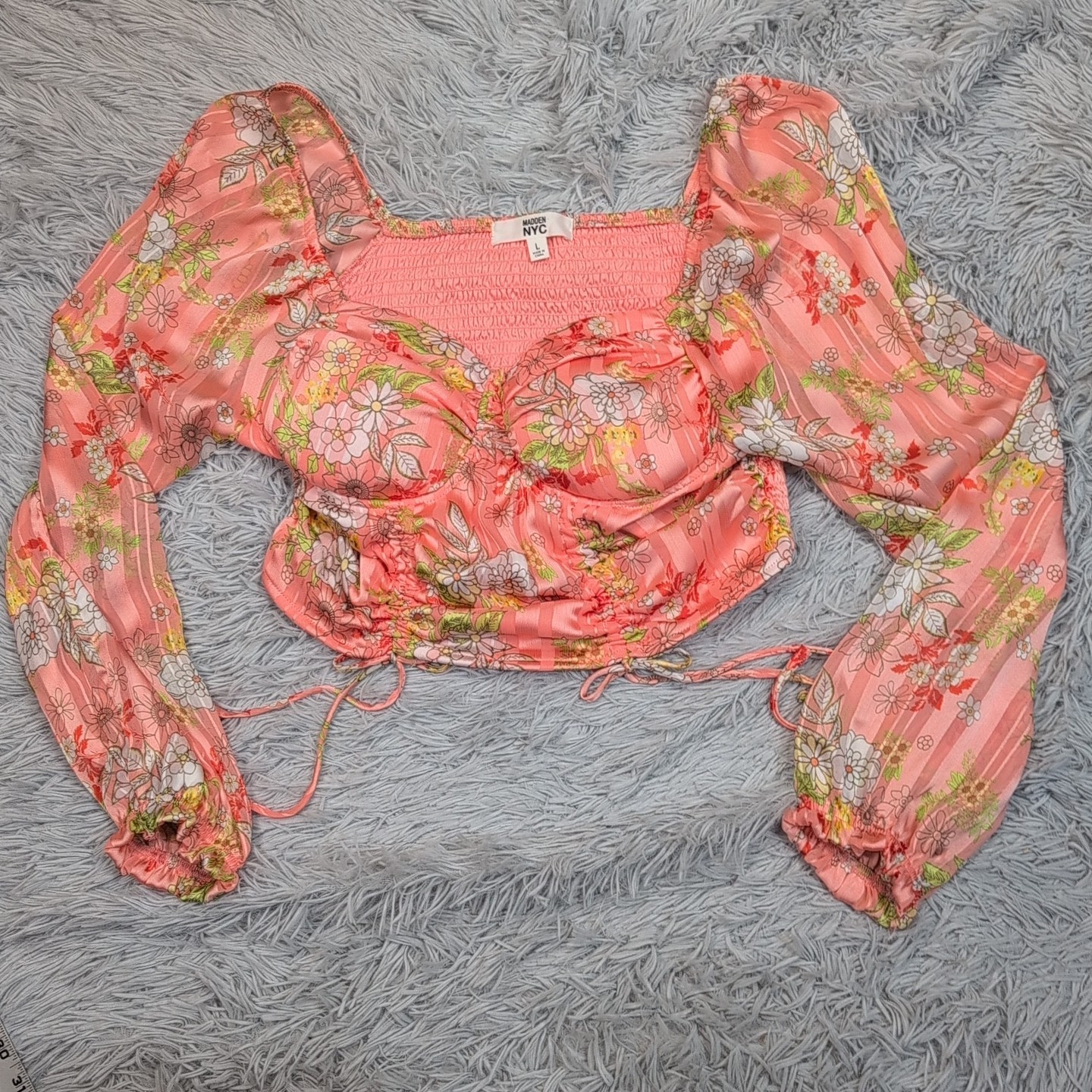 Madden NYC Shirt Womens L Pink Cropped Comfort Top Casual Active Vacay Floral