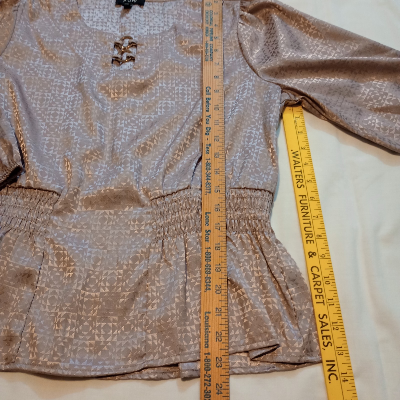 AUW Women’s Size M Satin Top Beige Aztec Elastic Waist & Wrists 3/4 Sleeve LNC