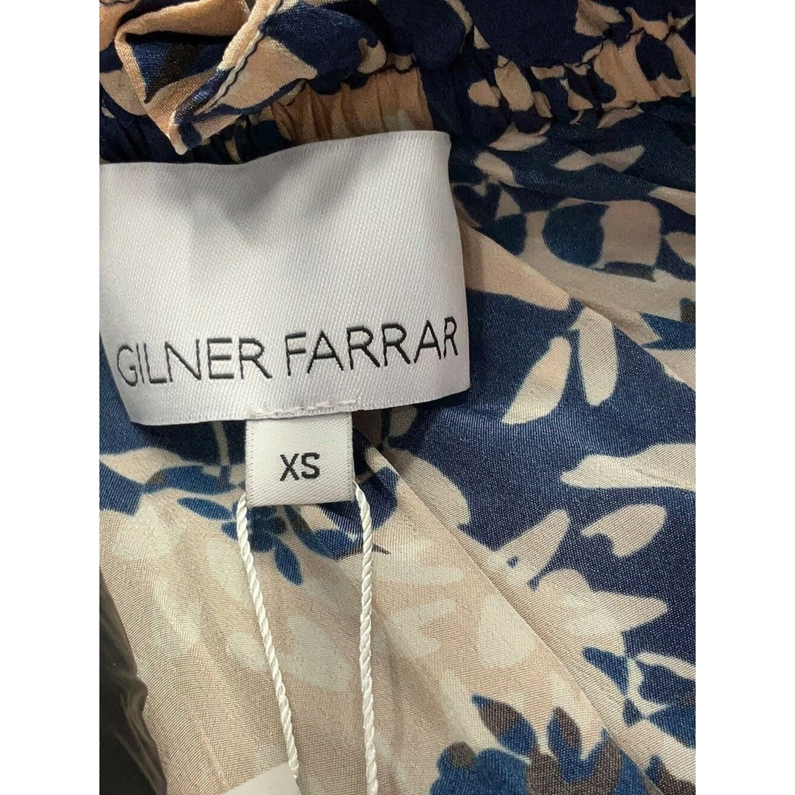 NWT Gilner Farrar Ellie Floral Blouse XS Navy Cream Tan Coastal Beach Ruffle Top