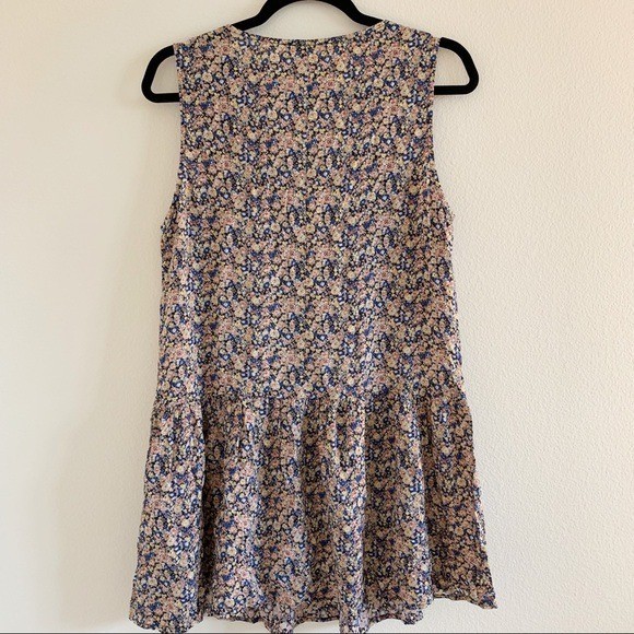 En Creme Flower Day Navy Floral Crochet Lace Trim Sleeveless Blouse NWT M
