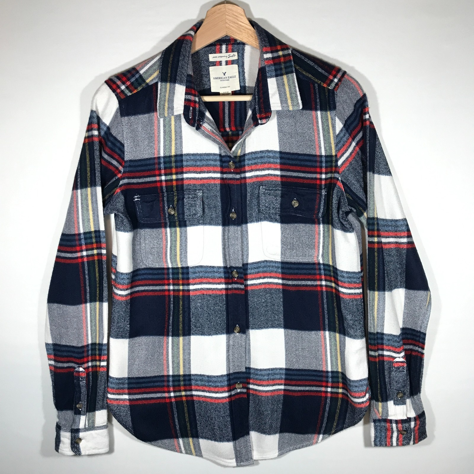 American Eagle Classic Fit Women’s Small Blue Button Up Long Sleeve Shirt