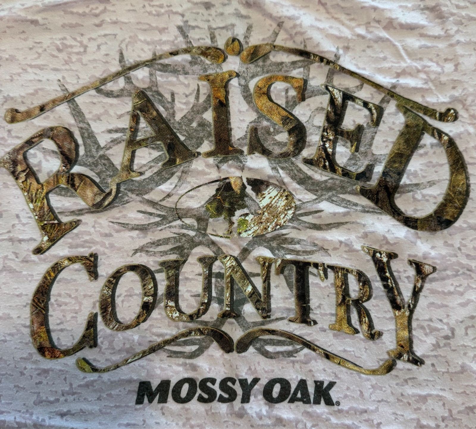 Mossy Oak Women’s Pink and Brown T-shirt sz L 12/14