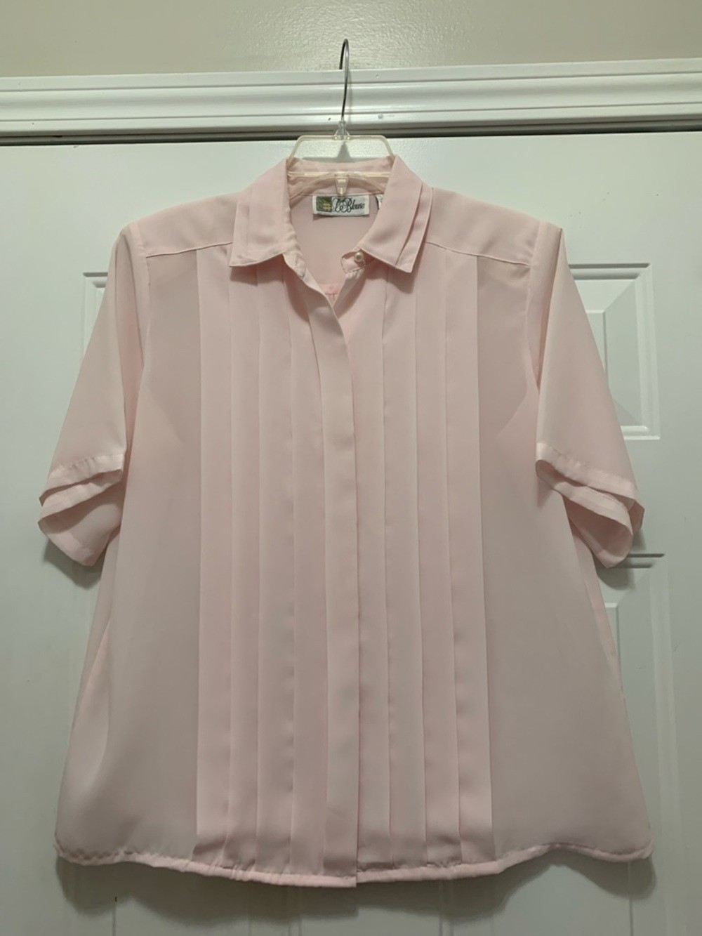 Light Pink Pleated Short Sleeve Blouse Size 14