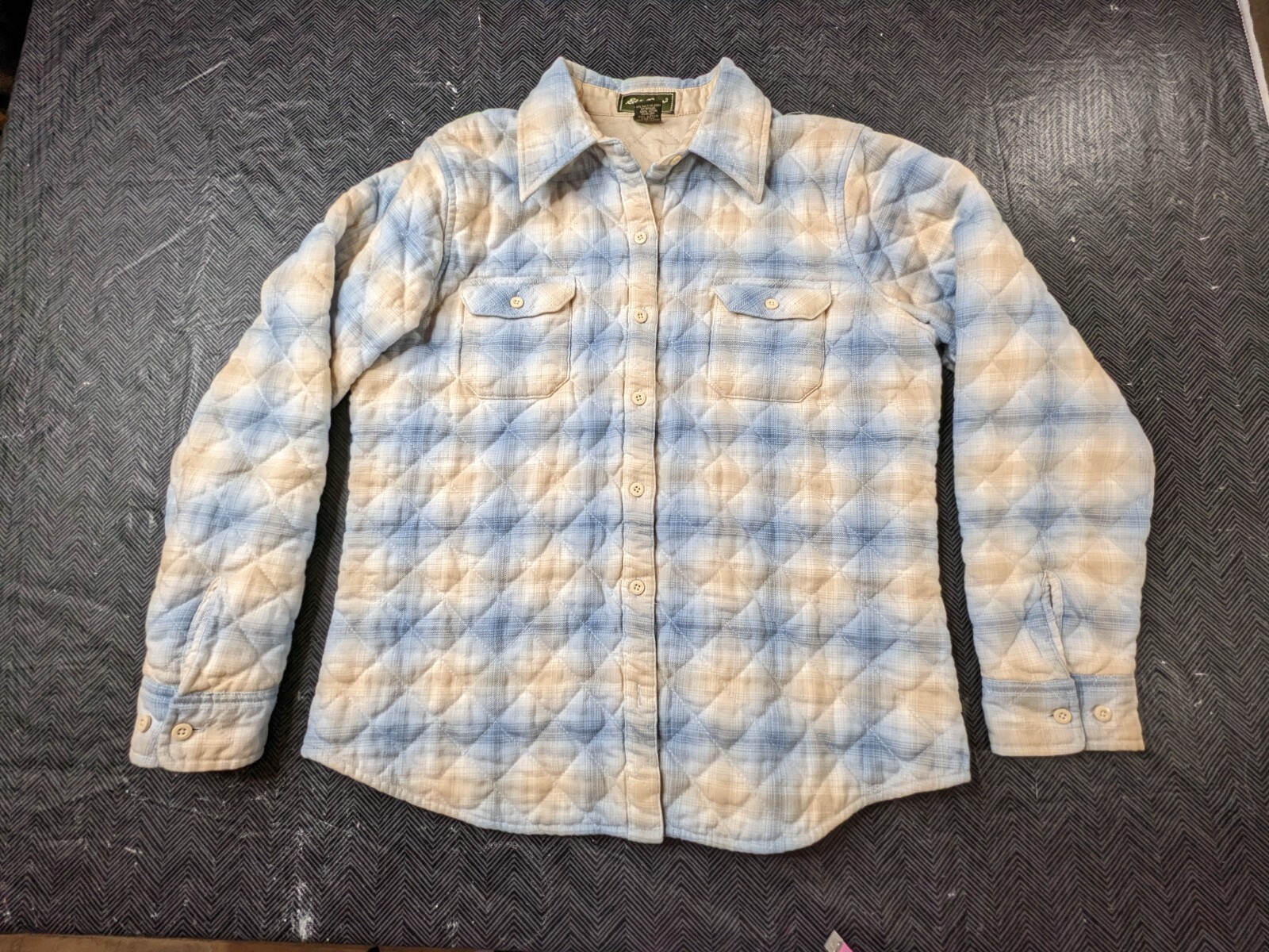 Eddie Bauer Shacket Shirt Women’s Medium Blue Beige Button Down Quilted