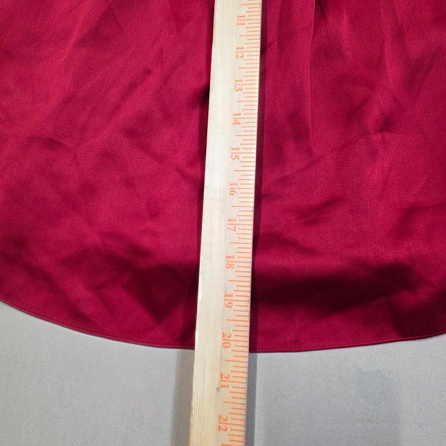 Banana Republic Women Size 6 Red 100% Silk Strapless Pleated Empire Waist Blouse