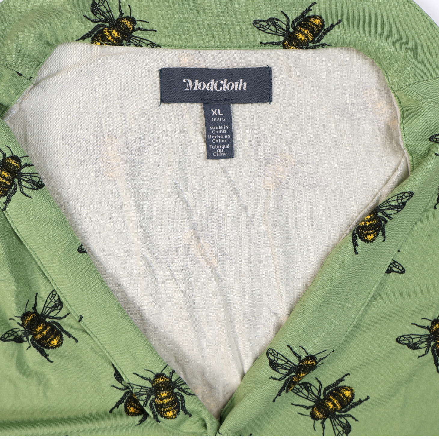 ModCloth Bee Print Tie Neck Tank Top XL Green Sleeveless Novelty NWT