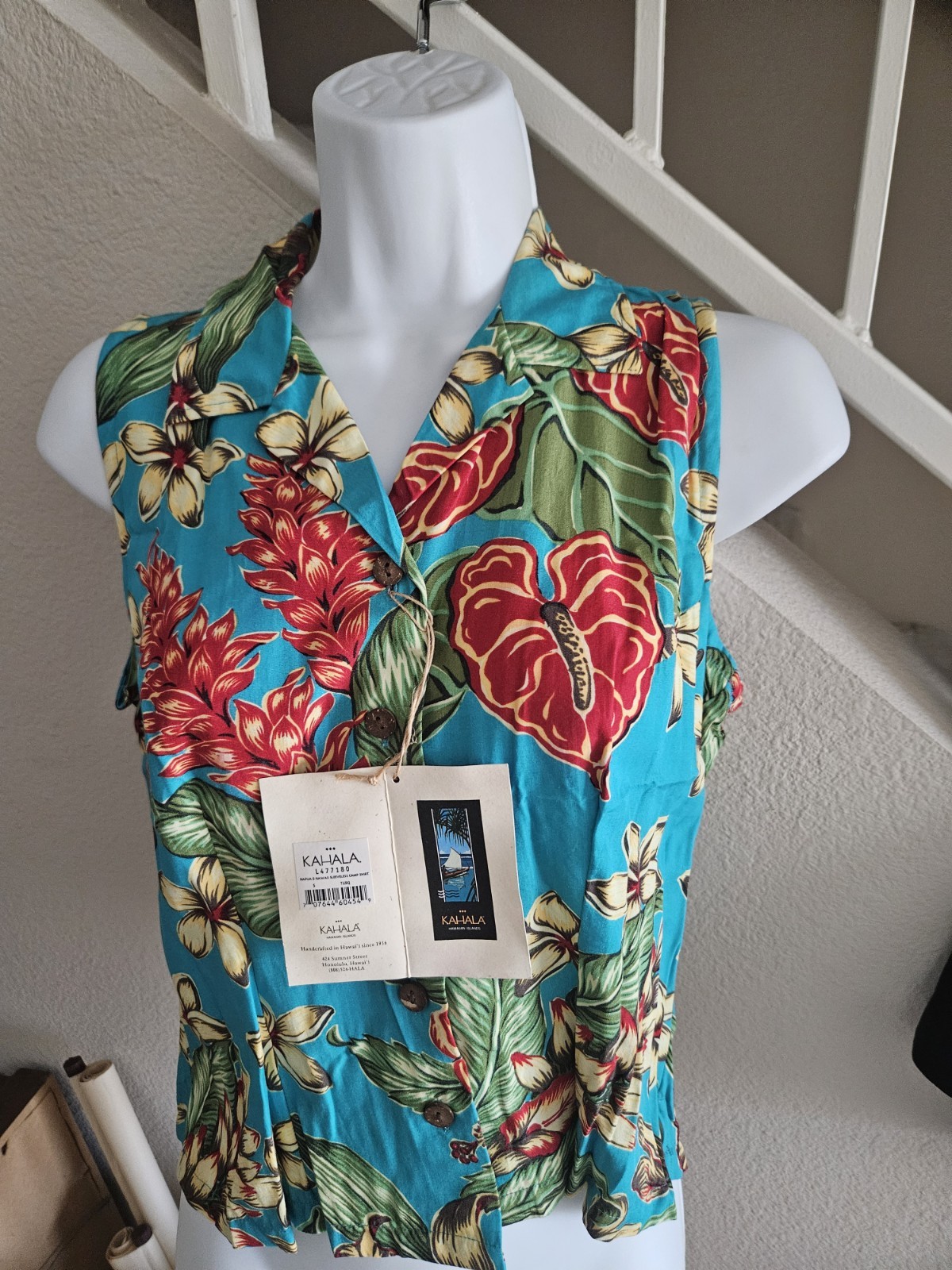 Kahala Vintage 90s Hawaiian Rayon Sleeveless Shirt S New With Tag