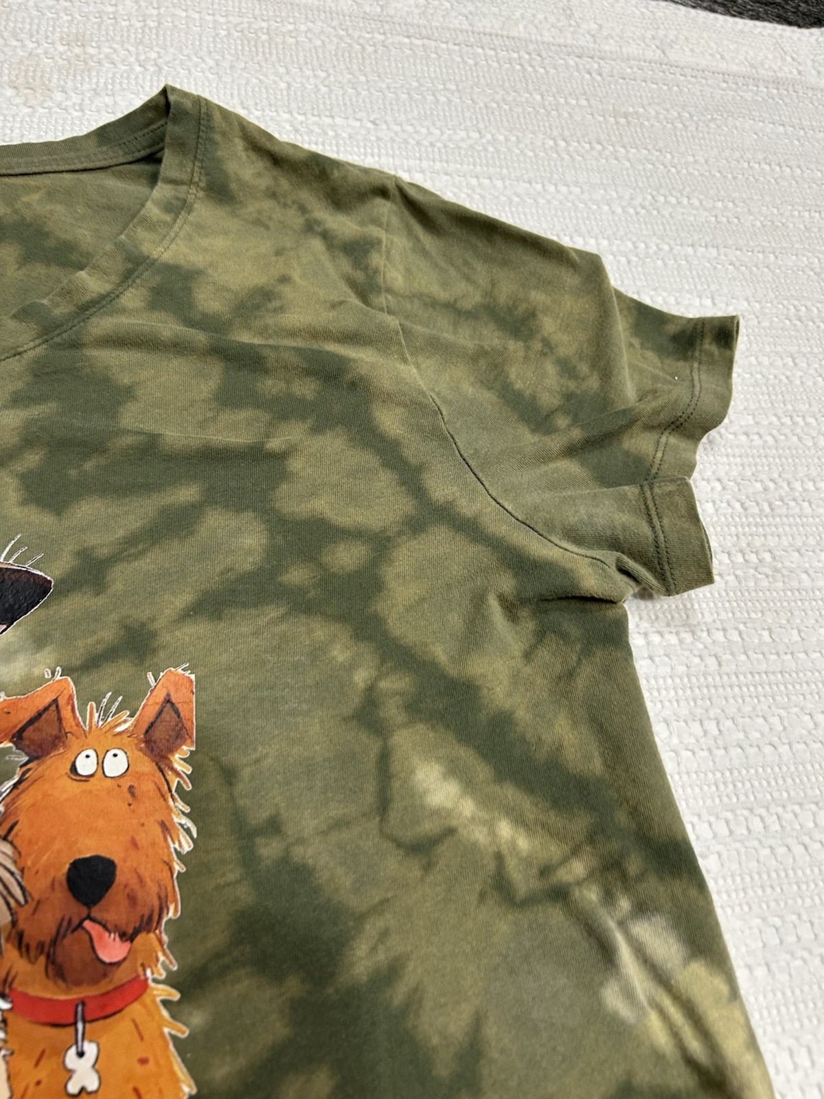 Olive Green Crazy Dogs Women’s Comfort T-Shirt Size XL 16-18 Tie Dyed New Graphi