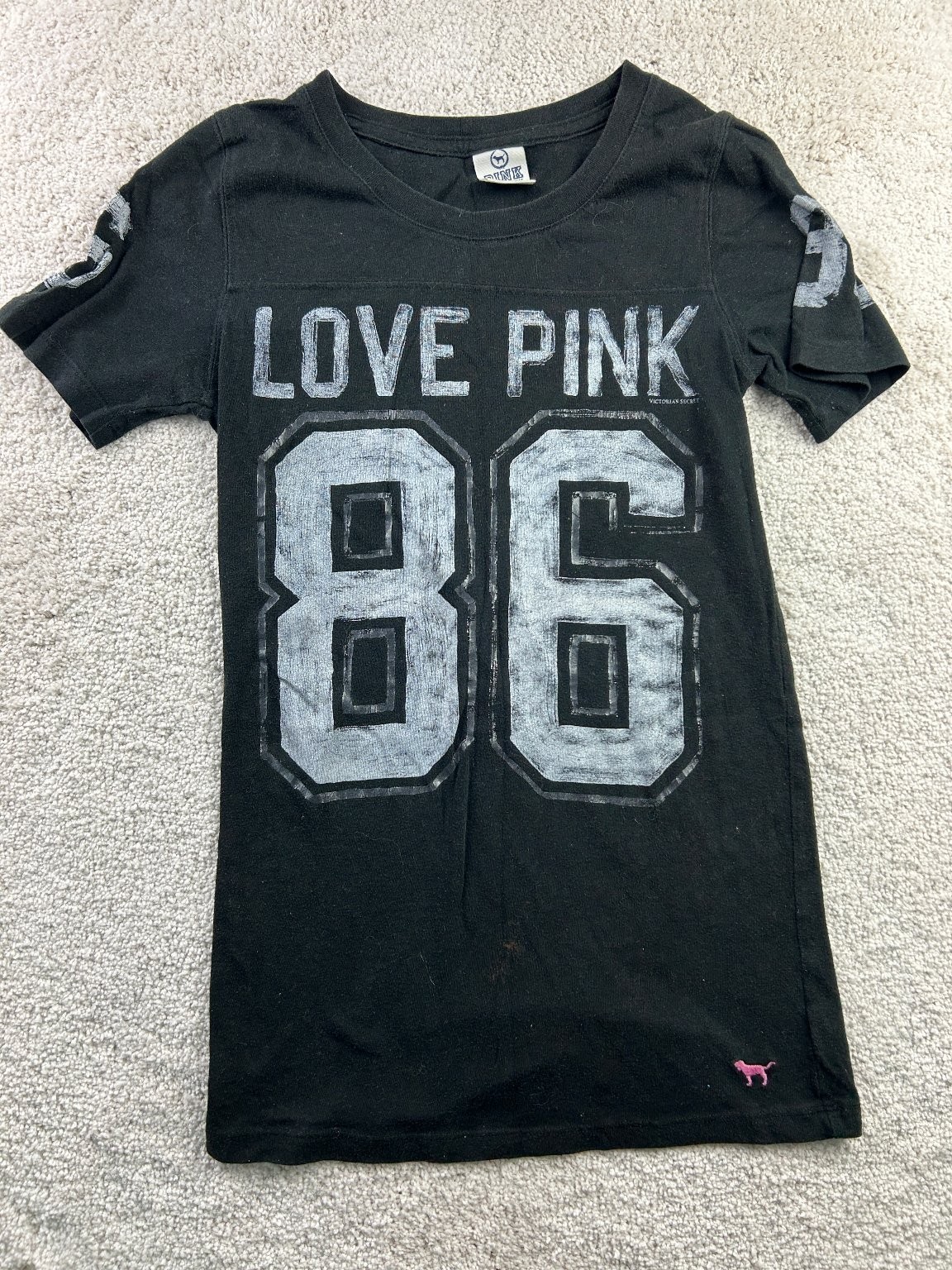 PINK Victoria’s Secret Women’s Black S/P Graphic Logo Top 86 Cotton