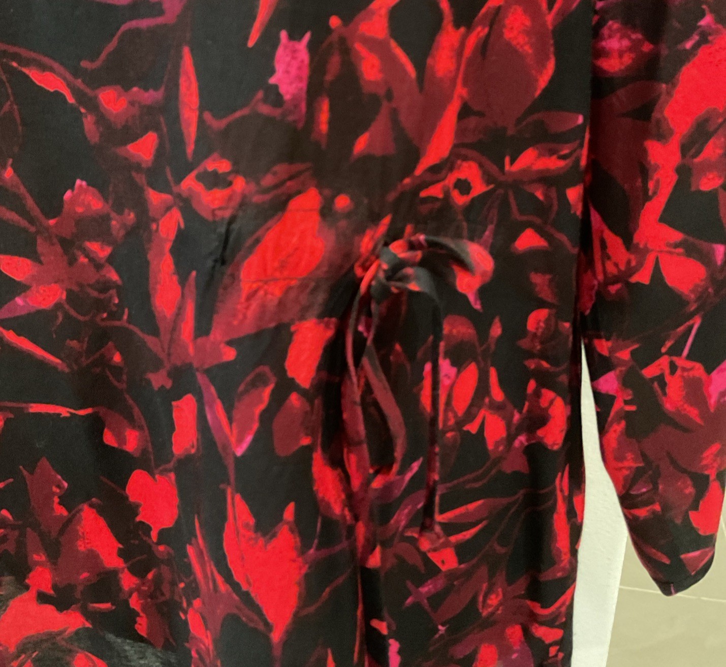 MASAI Women’s Sz L Pullover Blouse Blk/Wine/Fushia Viscose 3/4 sleeve NWOT