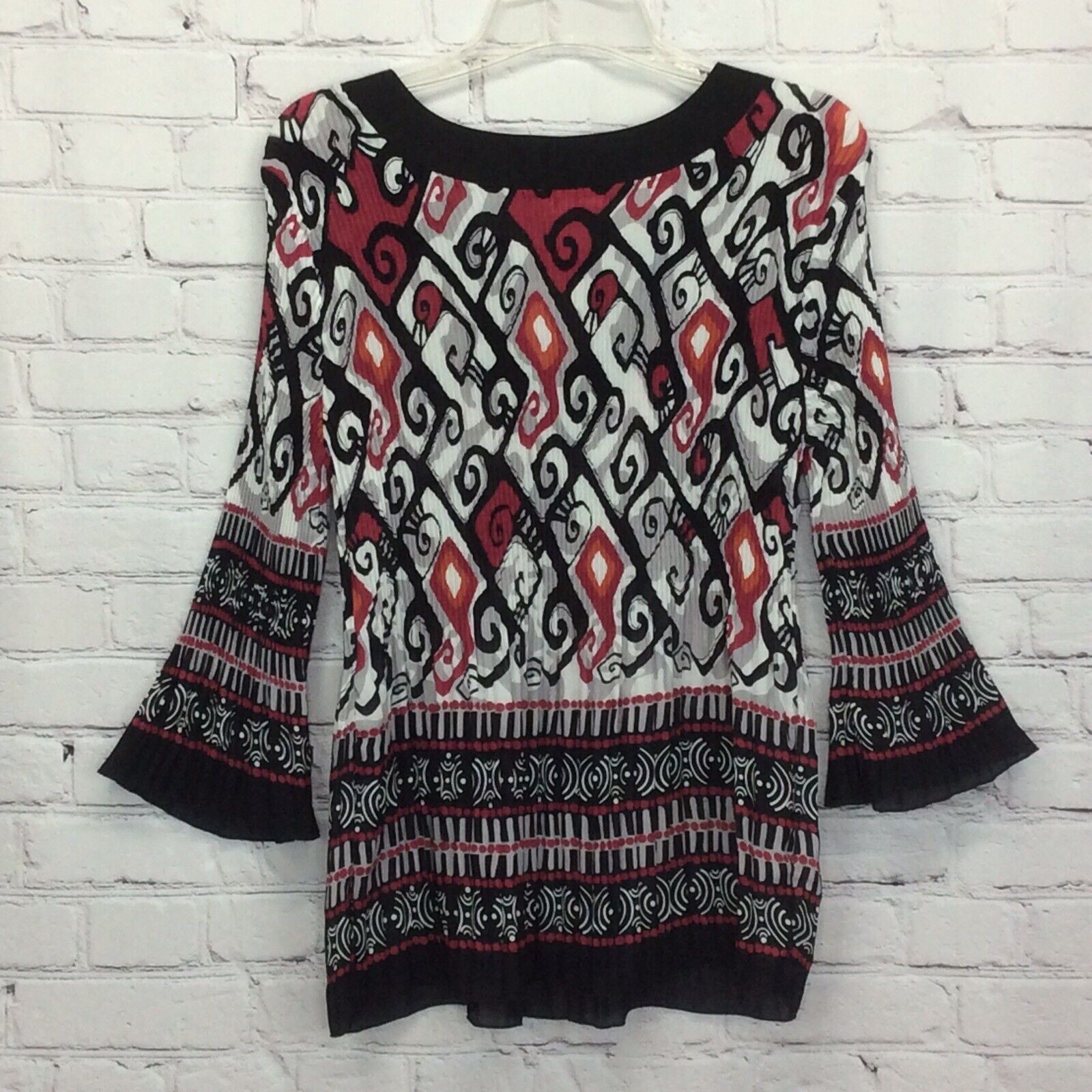 Nicola Tunic Women’s Sz M Geometric Multicolor Bell Sleeves Pleated Keyhole Neck