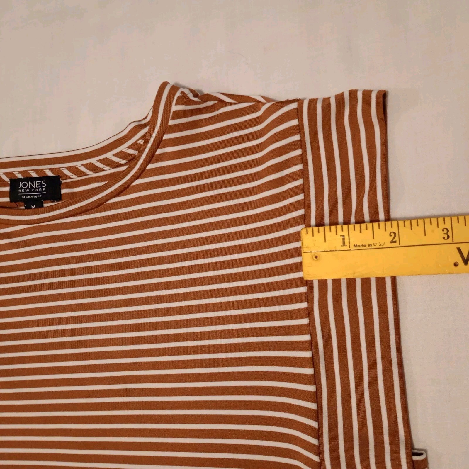 Jones New York Signature Women’s Knit Shirt Size M Brown & White Striped, LNC